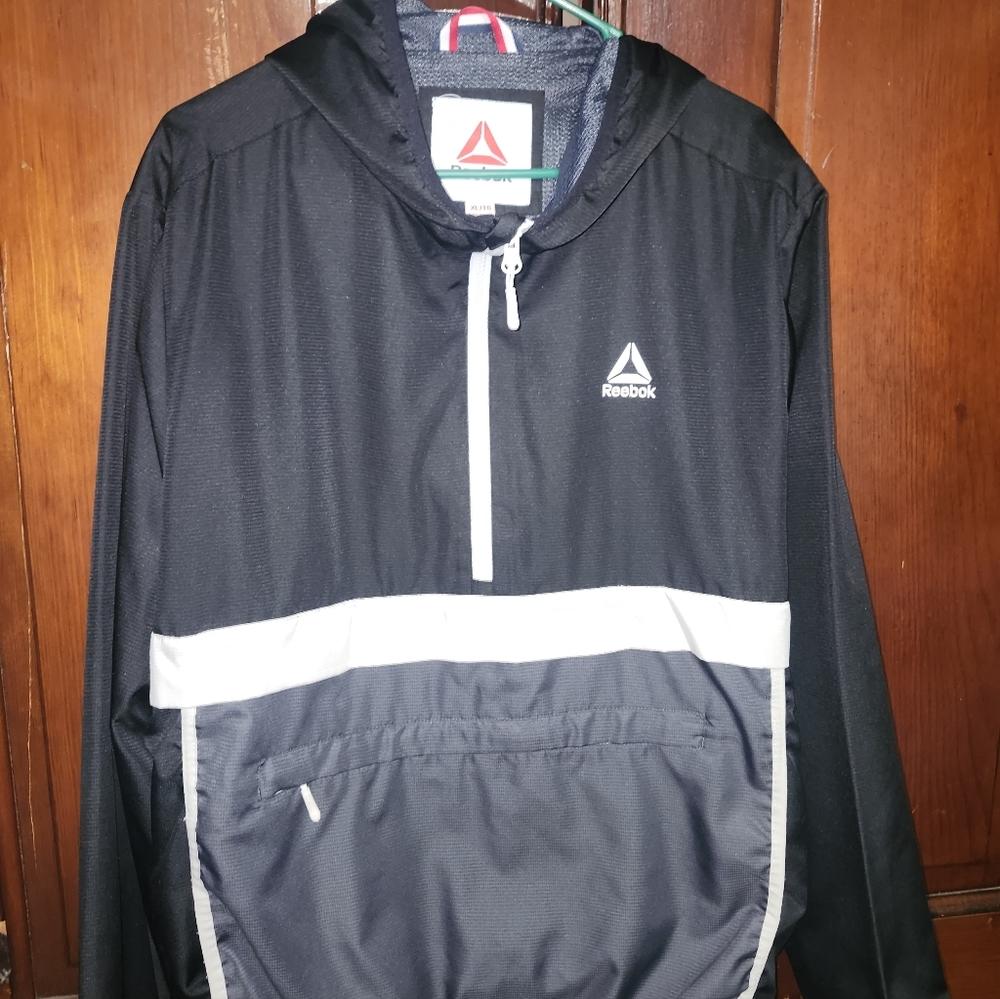 Reebok Men's Black and Gray Windbreaker